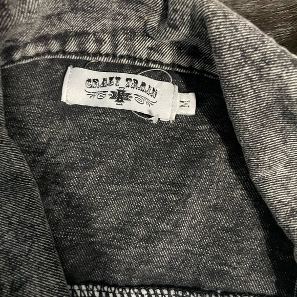 Crazy Train Black Acid Wash Jean Jacket Medium - Picture 7 of 7